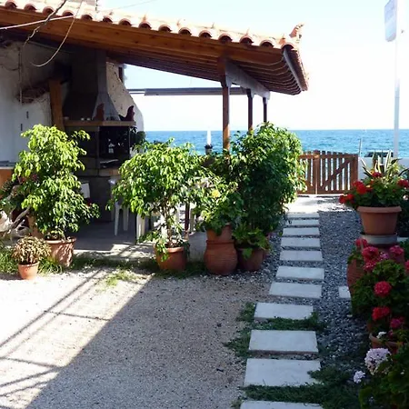 Manthos Sea View Apartment Kalloni  Room photo