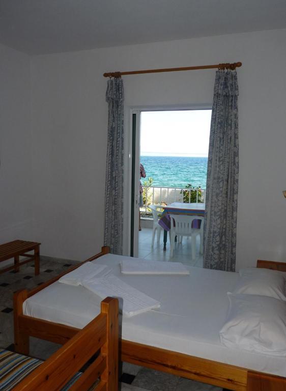 Apartment Manthos Sea View *